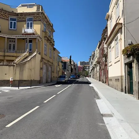 Casa Cor De Rosa De Luxo - *